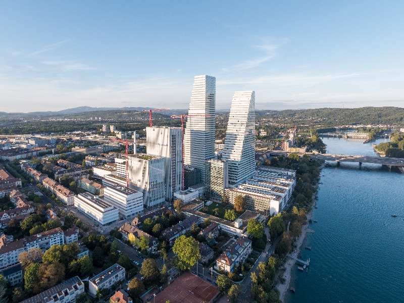 Roche eröffnet höchstes Gebäude der Schweiz